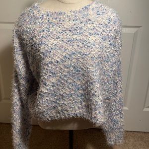 🧵 FOREVER 21 Sweater 🧵